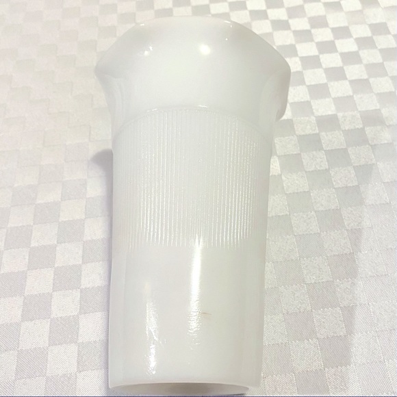 Vintage Hazel Atlas White Milk Glass Ribbed Fluted - Picture 5 of 7